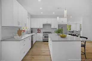 175 Hollow Swamp Rd, Southbury, CT 06488 - Photo 7