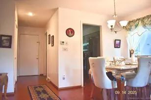 8 Tamarack Ln, Woodbury, CT 06798 - Photo 7