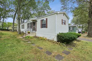 15 Stonewood Terrace, Vernon, CT 06066 - Photo 1