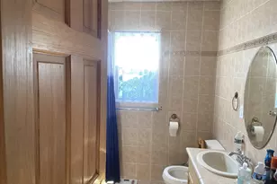 60 Cumberland Dr, Bridgeport, CT 06606 - Photo 13