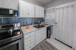 [Address not provided], Waterbury, CT 06704 - Photo 7