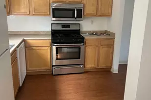 126 Beamon Brook, Bloomfield, CT 06002 - Photo 5