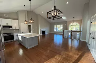 72 White Oak Ln, Wolcott, CT 06716 - Photo 9