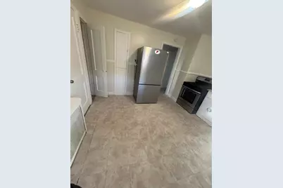 770 Brewster Street #2, Bridgeport, CT 06605 - Photo 3