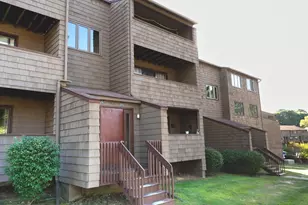 204 Towne House Rd, Hamden, CT 06514 - Photo 13