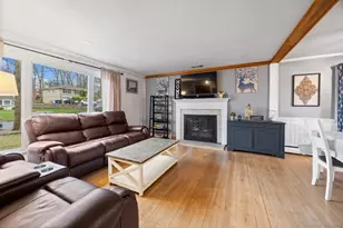 47 Forest Dr, Wethersfield, CT 06109 - Photo 3