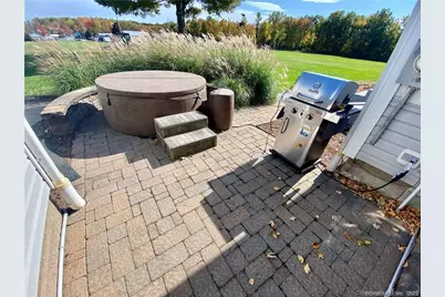10 Russell Road, East Granby, CT 06026 - Photo 27