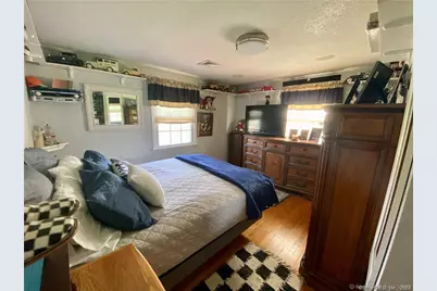 10 Russell Road, East Granby, CT 06026 - Photo 29