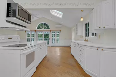 51 Carriage Drive, South Windsor, CT 06074 - Photo 15