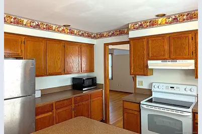 42 Fairway Green, Fairfield, CT 06825 - Photo 11