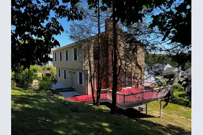 42 Fairway Green, Fairfield, CT 06825 - Photo 3