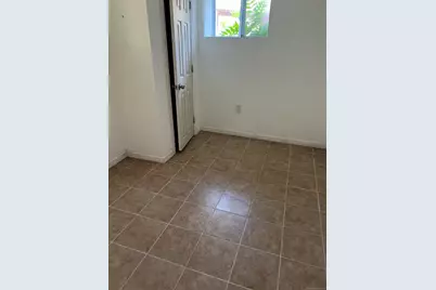 302 Dover Street, Bridgeport, CT 06610 - Photo 15