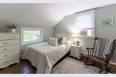 147 Pequot Avenue, Groton, CT 06355 - Photo 29