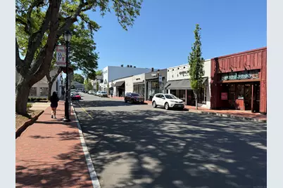 785 Post Road East #301, Westport, CT 06880 - Photo 37