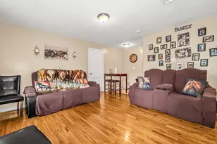 242 Pearl Harbor St, Bridgeport, CT 06610 - Photo 17