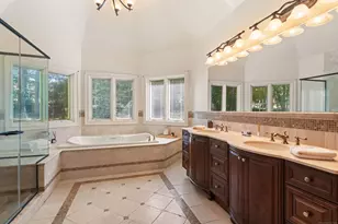 212 Fence Row Dr, Fairfield, CT 06824 - Photo 27