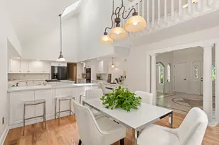 212 Fence Row Dr, Fairfield, CT 06824 - Photo 17