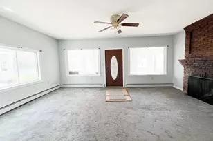 14 Blackall Rd, Milford, CT 06460 - Photo 3