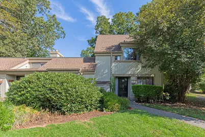 825 Heritage Village #B, Southbury, CT 06488 - Photo 9