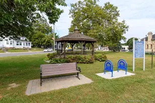 29 Salt Island Rd, Westbrook, CT 06498 - Photo 3