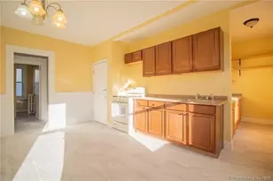 565 Orchard St, New Haven, CT 06511 - Photo 15