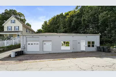 264 Vauxhall Street, New London, CT 06320 - Photo 1