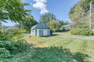 202 S Main St, Manchester, CT 06040 - Photo 33