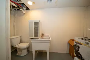 140 Portman St, Windsor, CT 06095 - Photo 27