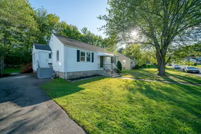 140 Portman Street, Windsor, CT 06095 - Photo 3