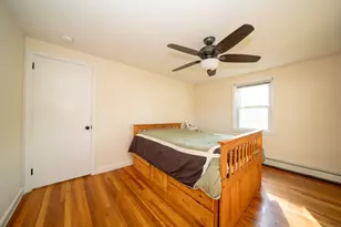 140 Portman St, Windsor, CT 06095 - Photo 17