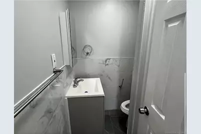 639 Barnum Avenue #1R, Bridgeport, CT 06608 - Photo 3