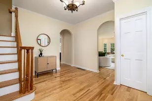 185 Interlaken Rd, Stamford, CT 06903 - Photo 5