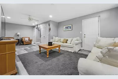 305 South Gate Lane, Fairfield, CT 06890 - Photo 31