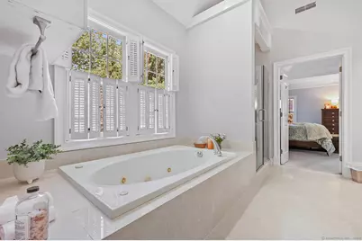 305 South Gate Lane, Fairfield, CT 06890 - Photo 19