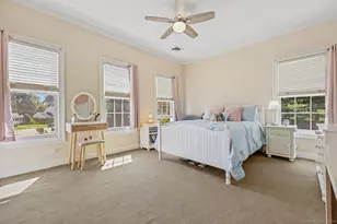 305 S Gate Ln, Fairfield, CT 06890 - Photo 27