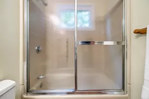 33 George Ave, Groton, CT 06340 - Photo 15