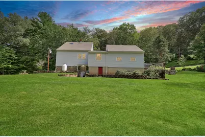 587 Shadduck Road, Middlebury, CT 06762 - Photo 3