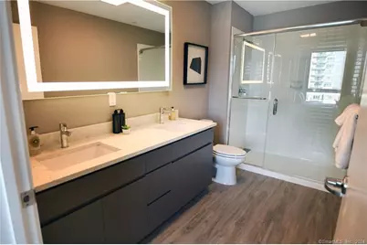 2 Harbor Point Road South #502, Stamford, CT 06902 - Photo 11