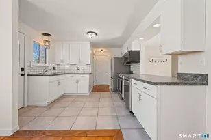 30 W Point Terrace, Simsbury, CT 06081 - Photo 7