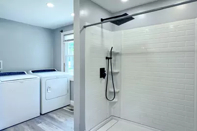 26 Kilmartin Avenue, Bristol, CT 06010 - Photo 13