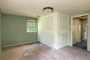 26 Kilmartin Ave, Bristol, CT 06010 - Photo 25