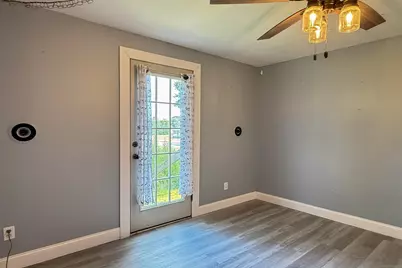 26 Kilmartin Avenue, Bristol, CT 06010 - Photo 19