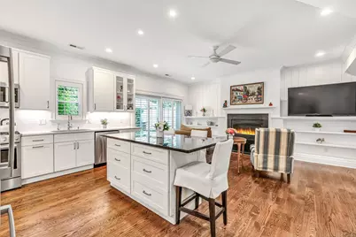 2180 Kings Highway #1, Fairfield, CT 06824 - Photo 11