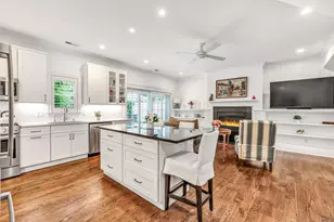 2180 Kings Hwy, Fairfield, CT 06824 - Photo 11