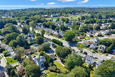 51 Thames Street, New London, CT 06320 - Photo 31