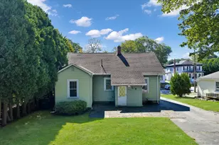 51 Thames St, New London, CT 06320 - Photo 3