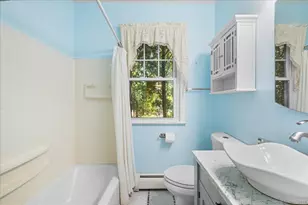 51 Thames St, New London, CT 06320 - Photo 17