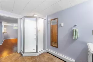 51 Thames St, New London, CT 06320 - Photo 19