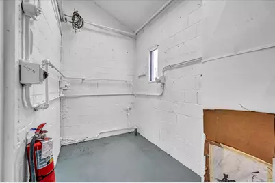 1145 Old Colony Road, Wallingford, CT 06492 - Photo 11