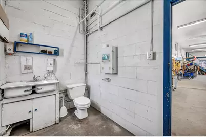 1145 Old Colony Road, Wallingford, CT 06492 - Photo 21